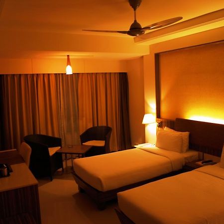 Kapila Business Hotel Pune Eksteriør billede